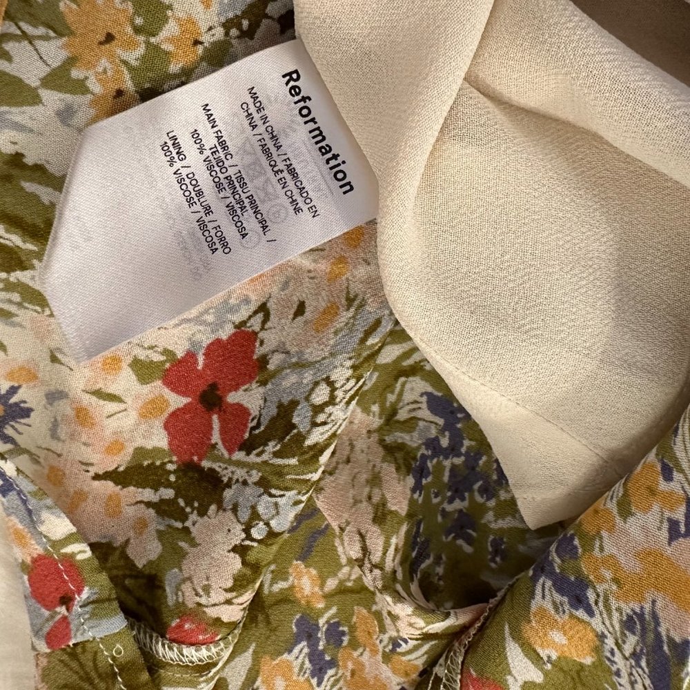 Reformation Nadira Dress in Countryside - Picture 9 of 16